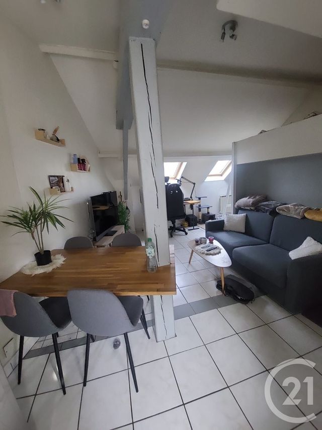 Appartement Studio à vendre - 1 pièce - 25.56 m2 - BEAUMONT SUR OISE - 95 - ILE-DE-FRANCE - Century 21 Osmose Rw